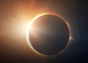 Республика күні қазақстандықтар күннің тұтылуын көре алады