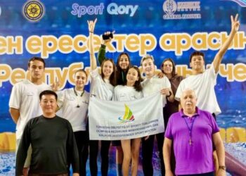 Түркістан спортшылары жүзуден 19 медаль жеңіп алды